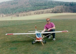 Olivier Schwab en télécommande d'un Pilatus