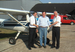 Henri Corderoy du Tiers brevete pilote prive en Angleterre