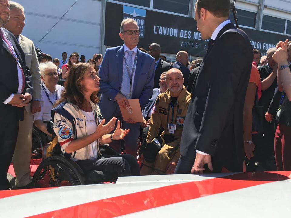 Rencontre FANS4ALL & ACSF avec le Président de la République Mr Macron au Salon de Bourget